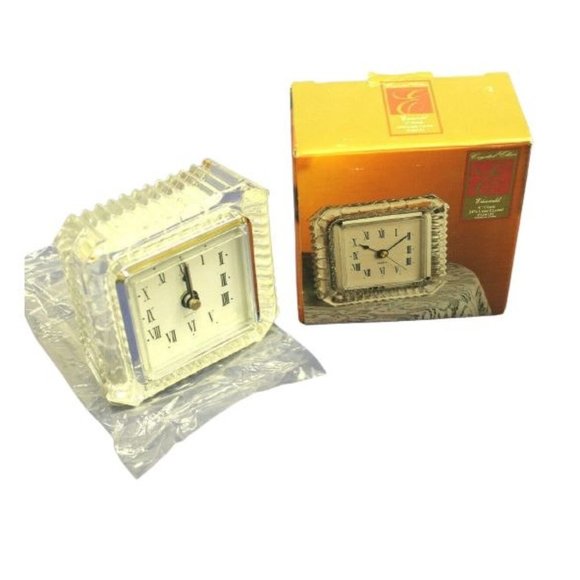 Emerald Accents Vintage 9s Emerald 4 25 Lead Crystal Quartz Clock